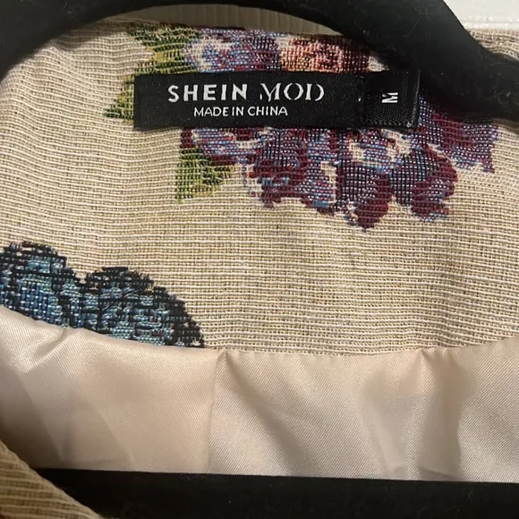 Vintage Style Butterfly Print Collarless Blazer - Picture 6 of 6